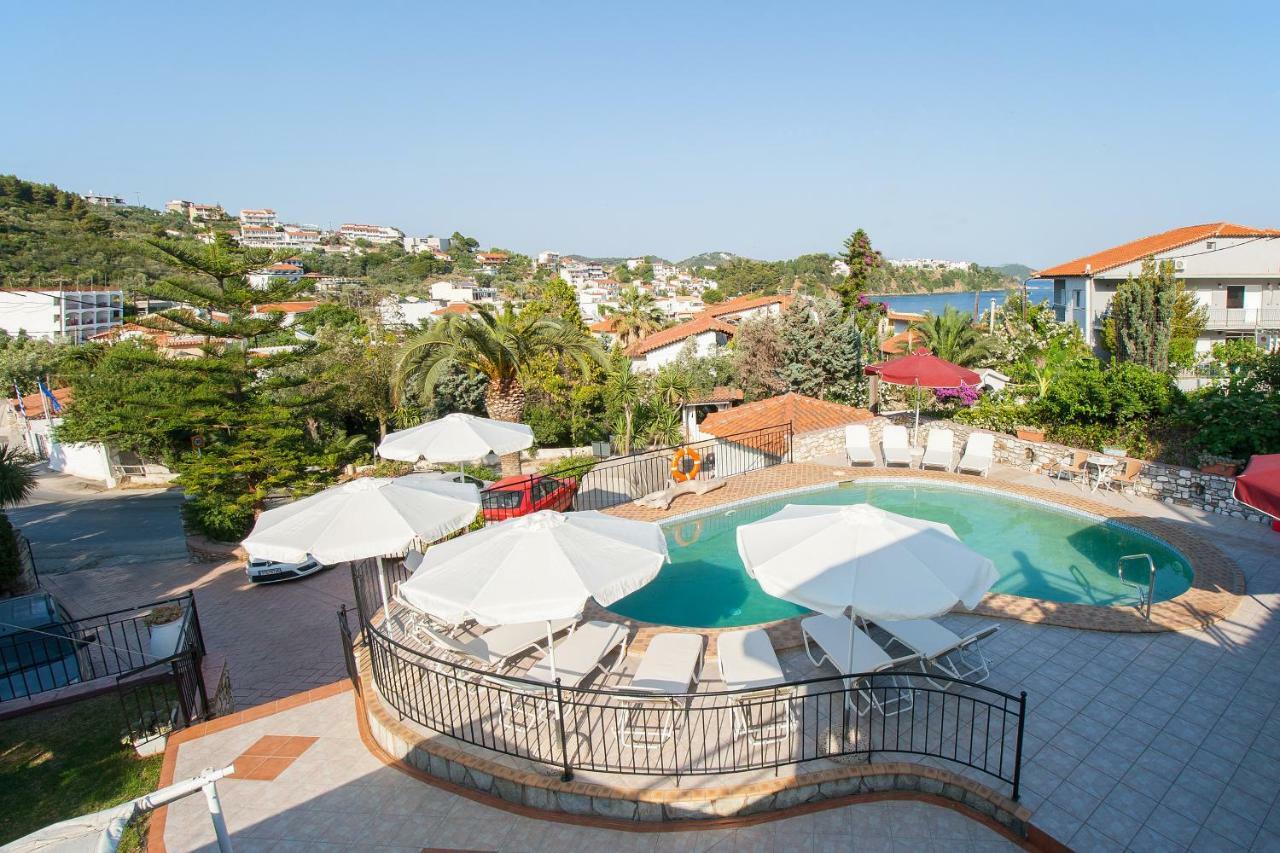 Hotel Rea Megali Ammos  Exterior photo