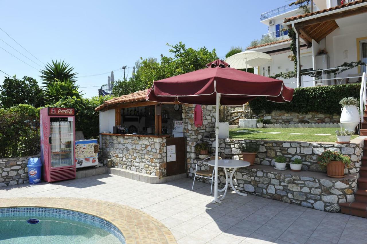 Hotel Rea Megali Ammos  Exterior photo